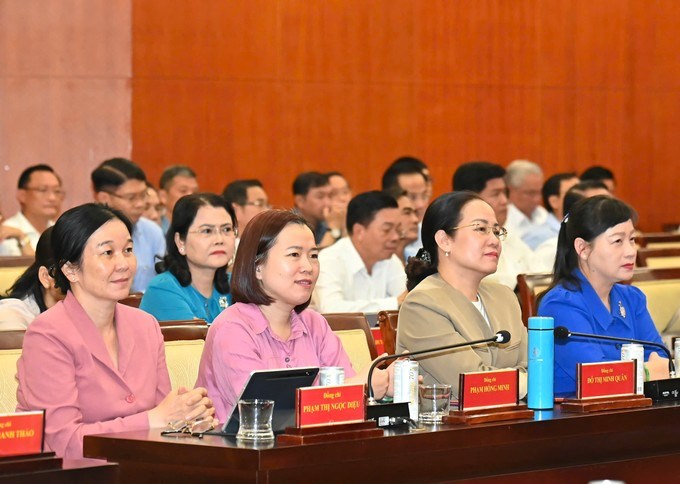 Các đại biểu dự hội nghị. (Ảnh VIỆT DŨNG)