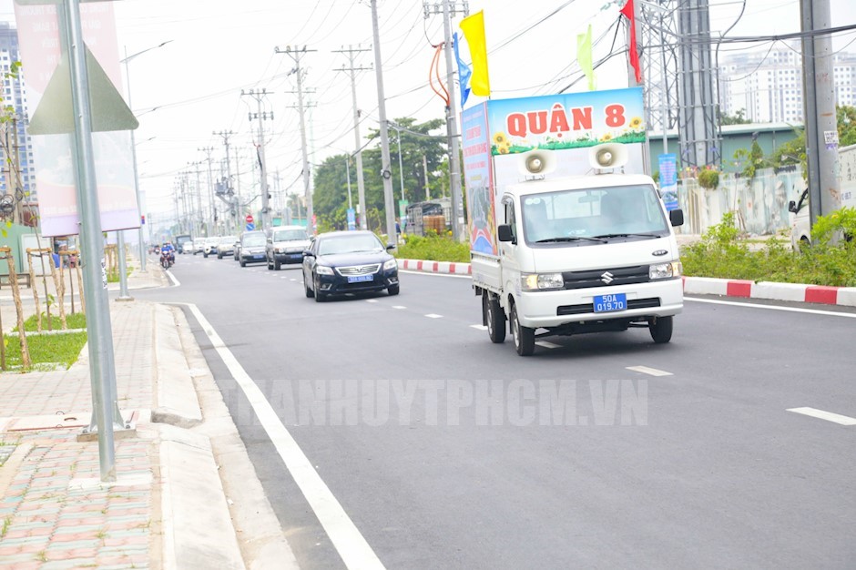 Các đại biểu thông xe chính thức, đưa vào sử dụng tuyến đường