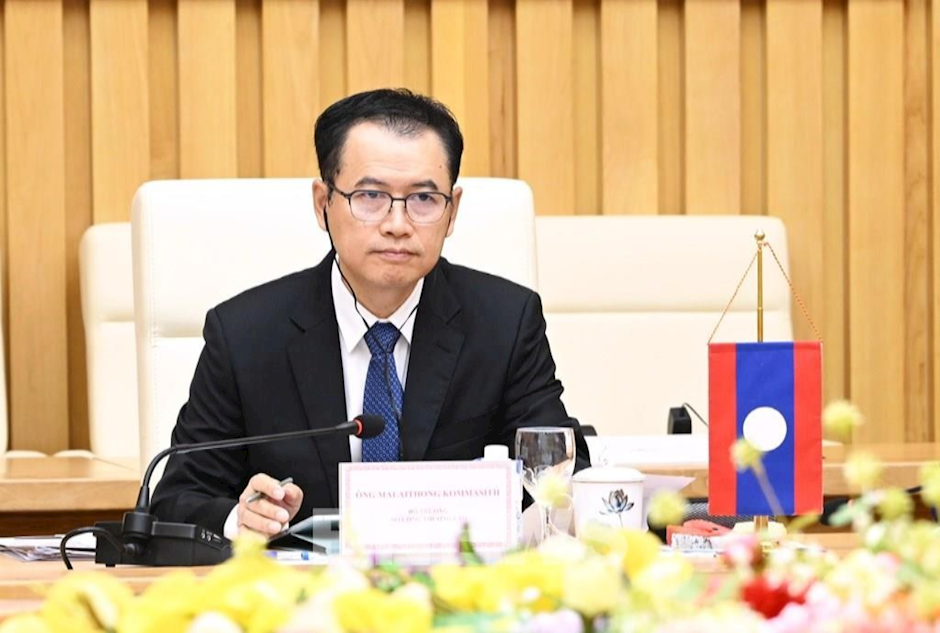 Bộ trưởng Bộ Công Thương Lào Malaithong Kommasith đánh giá cao kết quả hợp tác kinh tế, thương mại giữa hai nước. (Ảnh: Bộ Công Thương)