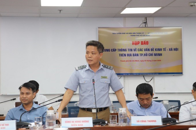 Ông Trần Văn Hoạch thông tin tại họp báo. (Ảnh: SGGP)