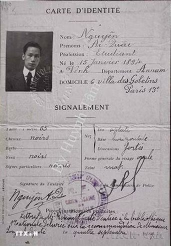 Thẻ căn cước của Nguyễn Ái Quốc ở Paris (Pháp) năm 1919. (Ảnh: Tư liệu/TTXVN phát)