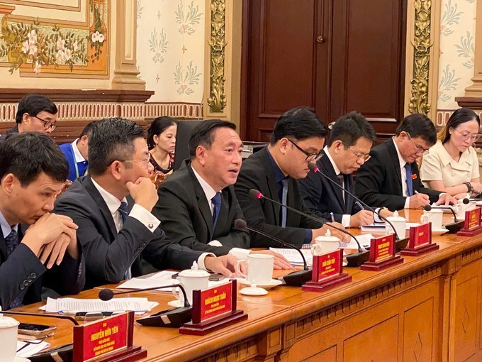 Phó Chủ tịch Thường trực HĐND TPHCM Phạm Thành Kiên phát biểu tại buổi làm việc. (Ảnh: SGGP)