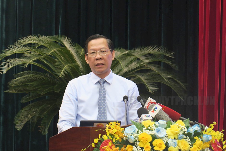 Chủ tịch UBND TPHCM Phan Văn Mãi phát biểu khai mạc hội nghị