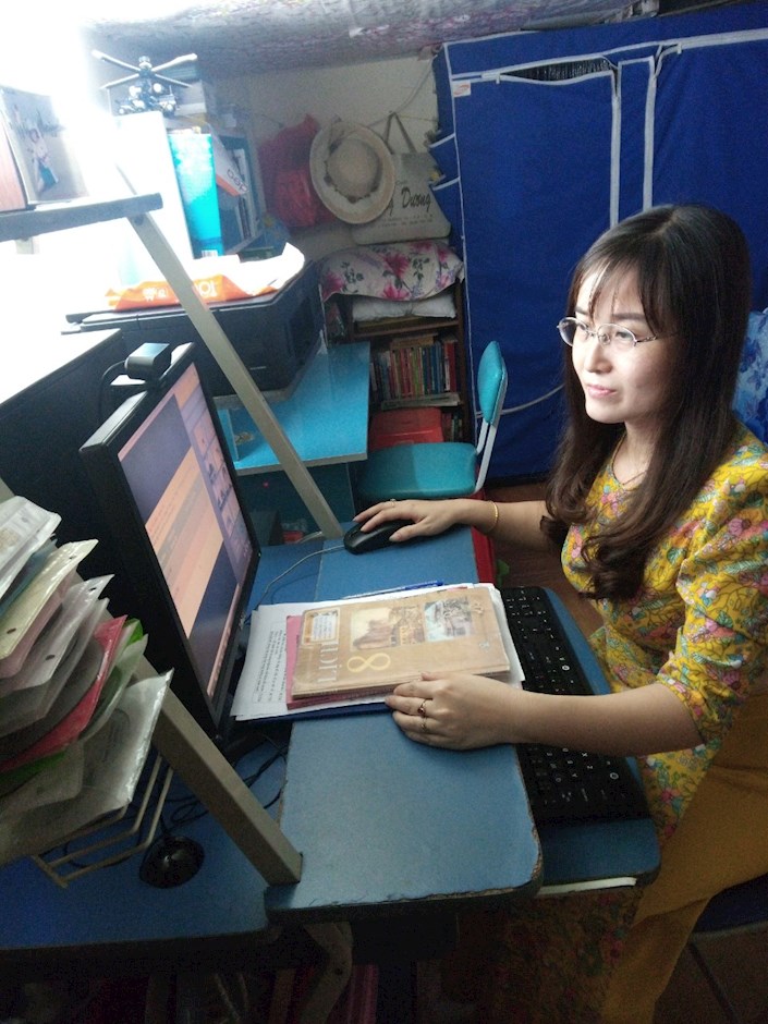 Giờ dạy online của cô Lê Thị Khánh Trang, giáo viên bộ môn Sử, Trường THCS Lý Thường Kiệt, quận Bình Tân