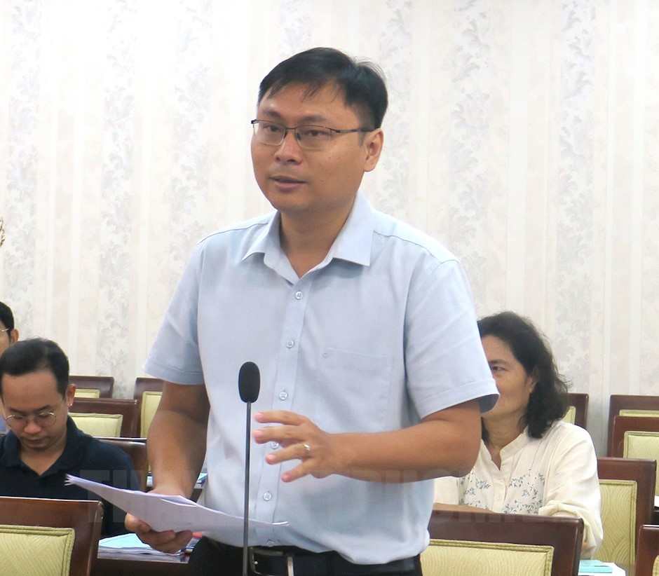 Phó Bí thư Thường trực Thành Đoàn TPHCM Trương Minh Tước Nguyên phát biểu tại hội nghị