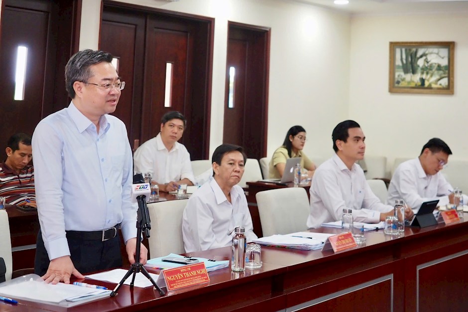 Đồng chí Nguyễn Thanh Nghị, Ủy viên Trung ương Đảng, Phó Bí thư Thường trực Thành ủy đánh giá công tác chuẩn bị tại buổi làm việc. Ảnh: SGGP