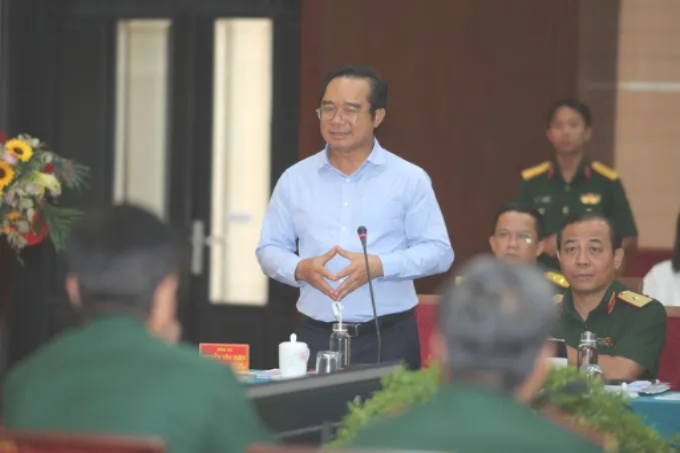 Chủ tịch UBND TPHCM Nguyễn Văn Được phát biểu tại hội nghị. (Ảnh: SGGP)