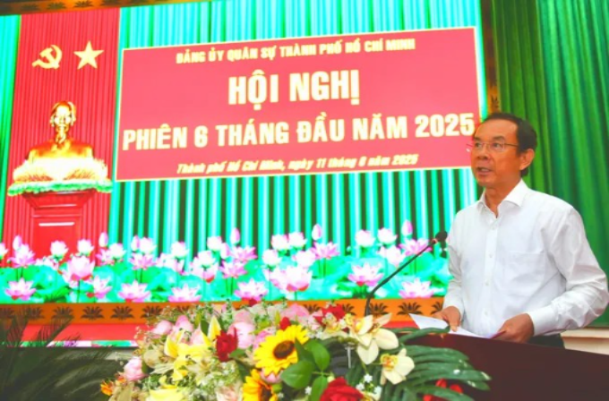 Bí thư Thành ủy TPHCM Nguyễn Văn Nên phát biểu kết luận hội nghị. (Ảnh: SGGP)