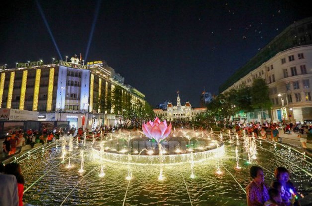 Khu vực trước Công viên Tượng đài Bác trên phố đi bộ Nguyễn Huệ. (Ảnh minh họa. Ảnh: Hoàng Vân)