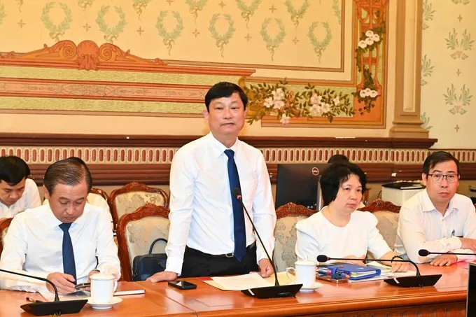 Đồng chí Võ Văn Minh phát biểu nhận nhiệm vụ. (Ảnh: SGGP)