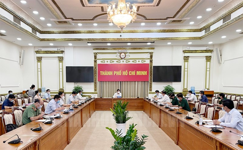 Các đại biểu tham dự cuộc họp. (Ảnh: Đan Như)