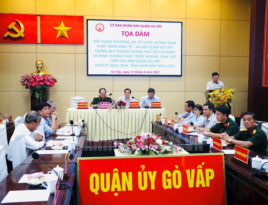 Quang cảnh buổi tọa đàm