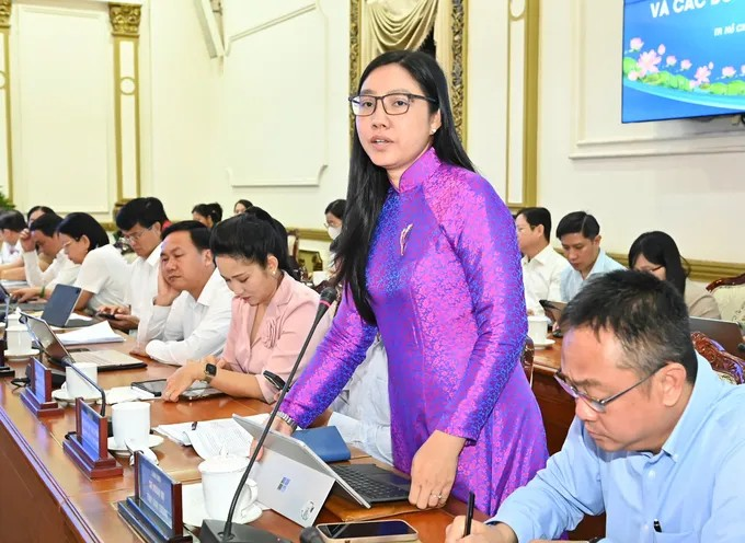 Lãnh đạo sở, ngành các địa phương nêu ý kiến. (Ảnh: SGGP)