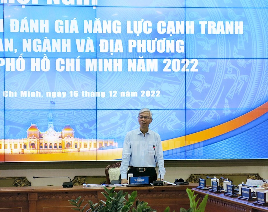 Phó Chủ tịch UBND TP Võ Văn Hoan phát biểu tại hội nghị