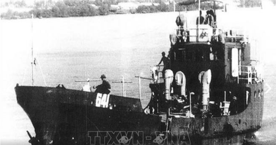 Tàu HQ-671 (còn được biết đến với phiên hiệu C41) là con tàu “Không số” duy nhất còn lại trong số những con tàu làm nên “Đường Hồ Chí Minh trên biển” – đã được Thủ tướng Chính phủ công nhận là bảo vật quốc gia. Trong kháng chiến chống Mỹ, tàu mang số hiệu 641. Nguồn: Thông tấn xã Việt Nam