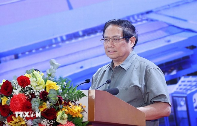 Thủ tướng Phạm Minh Chính phát biểu tại Lễ khởi công, khánh thành dự án trọng điểm Quốc gia và các công trình lớn. (Ảnh: TTXVN)