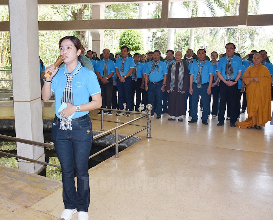Đồng chí Trần Thị Thu Trang phát biểu tại Lễ báo công dâng Bác.