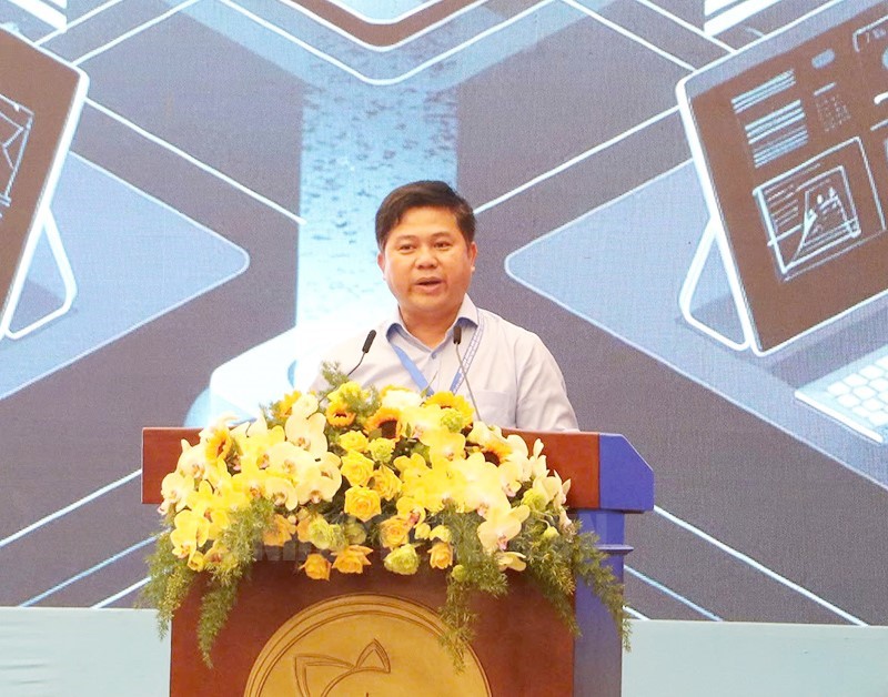 Đại biểu phát biểu tại hội thảo.
