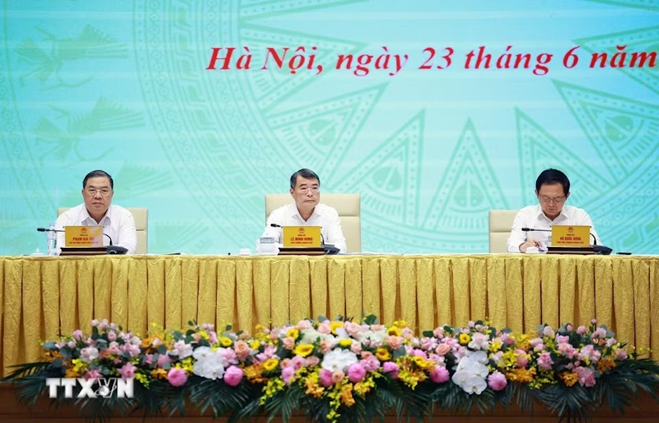Thủ tướng Lê Minh Hưng, Trưởng Ban Chỉ đạo chủ trì Phiên họp chuyên đề về thúc đẩy phát triển khoa học, công nghệ, đổi mới sáng tạo. (Ảnh: Dương Giang/TTXVN)
