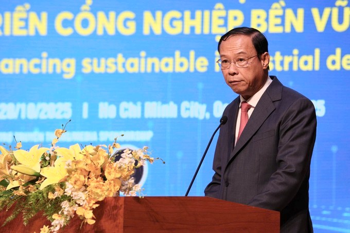 Phó Chủ tịch thường trực UBND TPHCM Nguyễn Văn Thọ, phát biểu tại hội nghị. (Ảnh: SGGP)