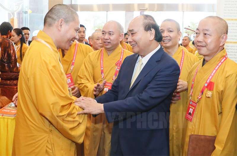 Chủ tịch nước Nguyễn Xuân Phúc và các đại biểu dự đại hội