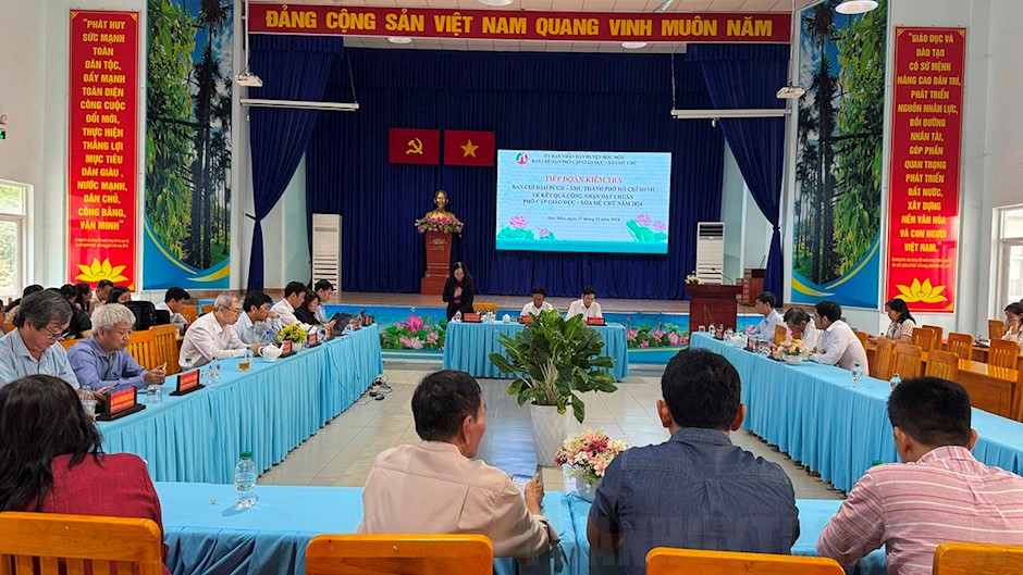 Quang cảnh buổi kiểm tra.