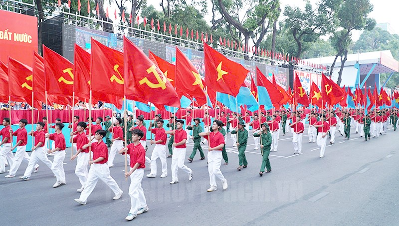 Các lực lượng tham gia lễ kỷ niệm.