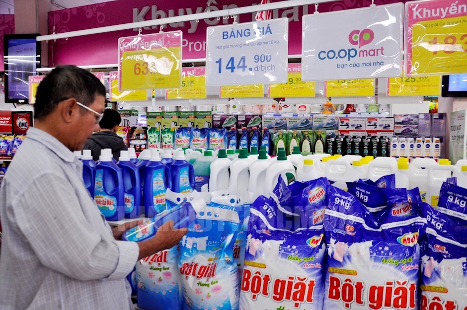 Hệ thống siêu thị Co.opmart giảm giá mạnh hơn 3.000 sản phẩm