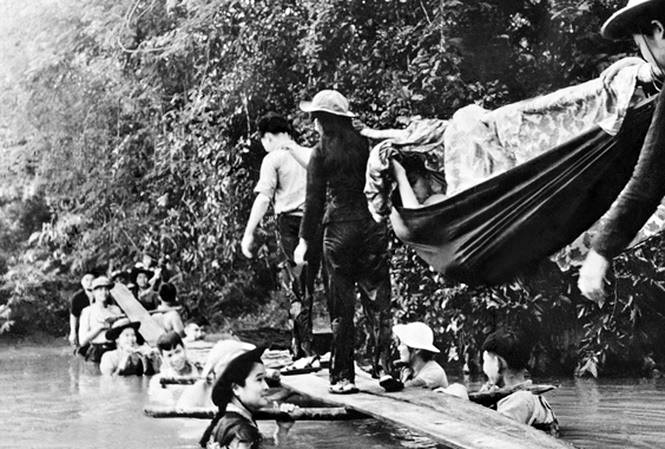Bức Ảnh “Cầu Người” Trong Chiến Dịch Mậu Thân 1968