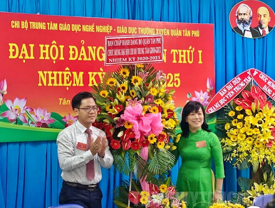 Sáng tạo, đẩy mạnh ứng dụng công nghệ thông tin trong công tác giáo dục và đào tạo