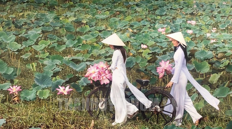 Triển lãm ảnh nghệ thuật “Vẻ đẹp phụ nữ Việt Nam”