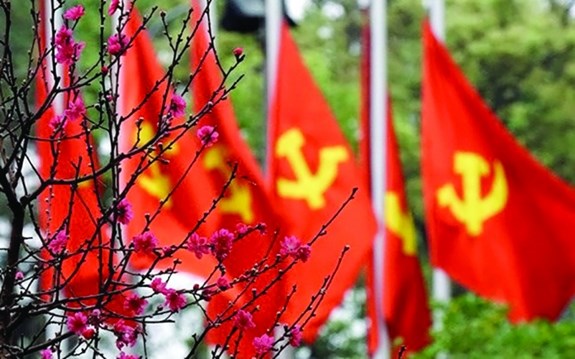 Đảng Cộng sản Việt Nam: Đảng Cộng sản Việt Nam là đảng lãnh đạo của người dân Việt Nam, hiện nay đang tiên phong trong việc xây dựng đất nước với tầm nhìn đổi mới, tinh thần sáng tạo và kiên định. Hãy xem hình ảnh liên quan đến Đảng để cảm nhận sức mạnh và sự phát triển của Việt Nam.