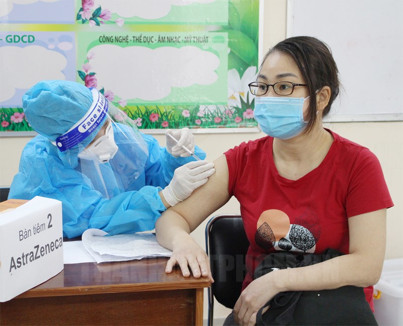 Quáº­n 4 Triá»ƒn Khai Tiem Vaccine Phong Covid 19 MÅ©i 2 Cho NgÆ°á»i Dan