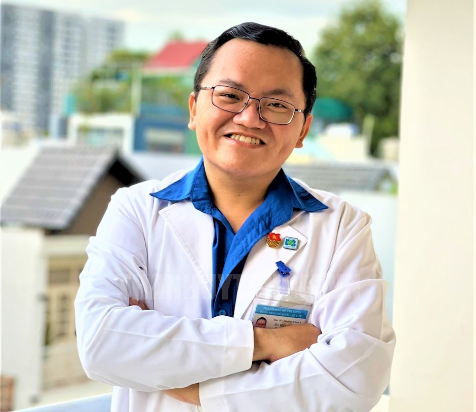 Chàng trai trẻ Trần Nguyễn Thành Tài giành giật sự sống giữa bão dông bệnh tật