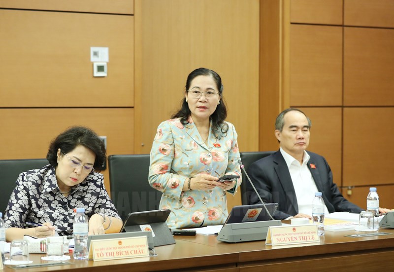 Bo v ngi tiu dng trc nhiu phng thc kinh doanh, tiu dng mi ra  i