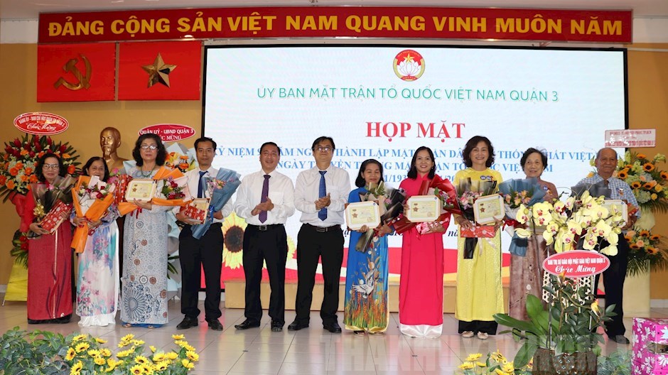 Quận 3 tổ chức Họp mặt kỷ niệm 92 năm Ngày thành lập Mặt trận dân tộc ...