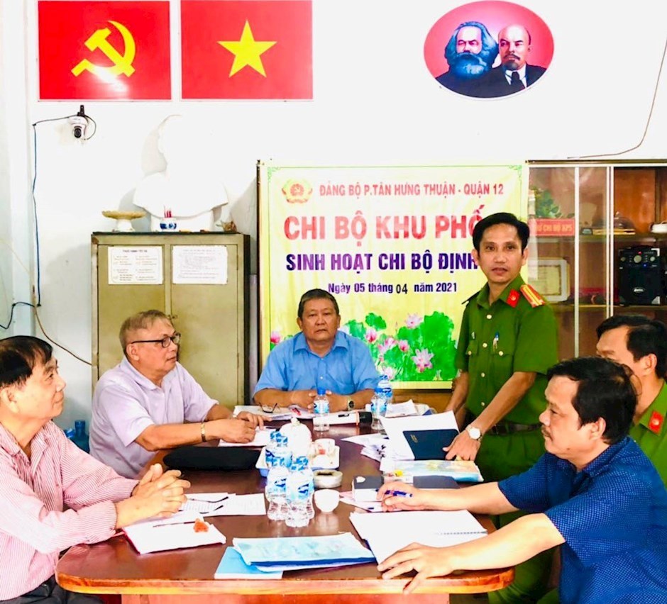 Nâng cao chất lượng sinh hoạt chi bộ trực thuộc đảng bộ bộ phận khu phố