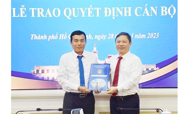 Nhân Sự Mới Nhân Sự Mới