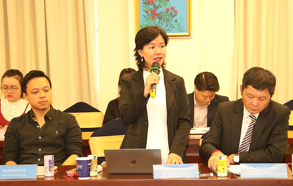 海外のベトナム人はホーチミン市に電話をかけ、リソースを呼び込み、投資を結び付ける準備ができています