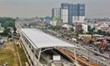 Tuyến đường sắt đô thị số 1 Bến Thành - Suối Tiên uốn lượn trên cao sắp hoàn thành đưa vào sử dụng giúp chia sẻ áp lực giao thông cho TPHCM