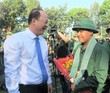Phó Bí thư Thường trực Thành ủy TPHCM Nguyễn Hồ Hải động viên thanh niên TP Thủ Đức lên đường nhập ngũ.