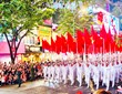 Khối quân kỳ diễu hành qua các tuyến đường trung tâm TP