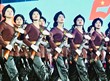 Khối nữ Dân quân miền Bắc diễu binh qua lễ đài