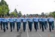 Cách đó không xa là khu vực luyện tập của hai khối đi và đứng của nam sĩ quan Phòng không-Không quân.