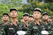 Toàn khối tập trung cho động tác đi đều chuyển thành đi nghiêm chào và thôi chào. Đây là động tác được đánh giá là nội dung trình diễn quan trọng nhất trên đường duyệt, quyết định sự đồng đều, mạnh, đẹp của toàn khối.