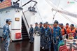 Các học viên trước khi tham gia thao tác buồm đều phải trải qua huấn luyện tại từng tổ để nắm bắt quy trình của Bảng bố trí thao tác buồm, hiểu về các loại buồm, dây buồm, thao tác dây…, và các quy định đảm bảo an toàn.