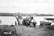 Ngay sau đêm 14/1/1973 bắn rơi 2 chiếc máy bay B-52 và đó cũng là 2 chiếc máy bay Mỹ cuối cùng bị bắn rơi tại miền Bắc, Trung đoàn Tên lửa phòng không 263 nhanh chóng “Nam tiến” vào bảo vệ vùng trời giải phóng tỉnh Quảng Trị trước khi Hiệp định Paris có hiệu lực vào ngày 27/1/1973. Trong ảnh: Tên lửa SAM-2 của Trung đoàn 263 hành quân vào Quảng Trị. (Ảnh: Vũ Tạo/TTXVN)
